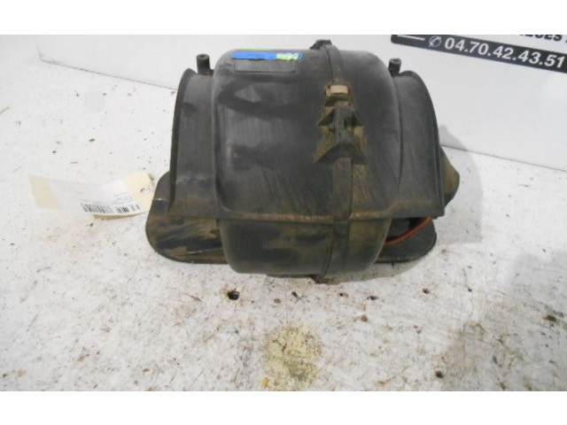 Вентилятор печки Renault Clio I