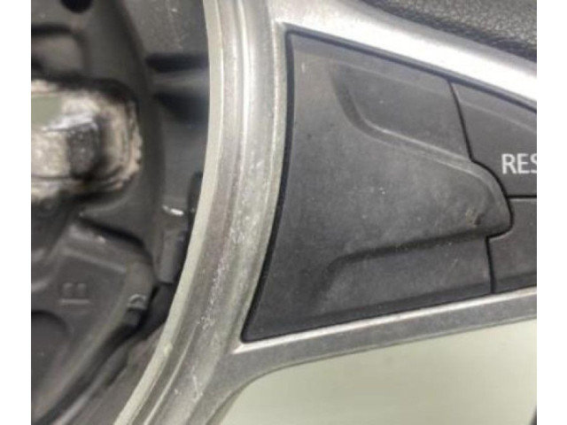 Руль Dacia Sandero 2008 - 2012 года