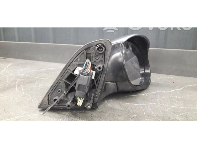 Зеркало (управляемое электричеством)