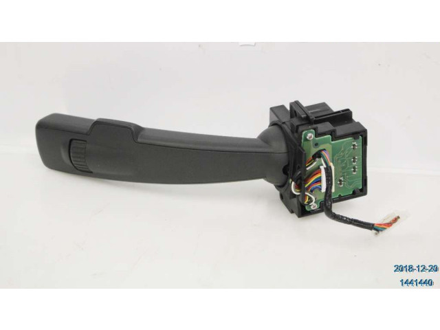 Ручка стеклоочистителей 31264169   Volvo V60