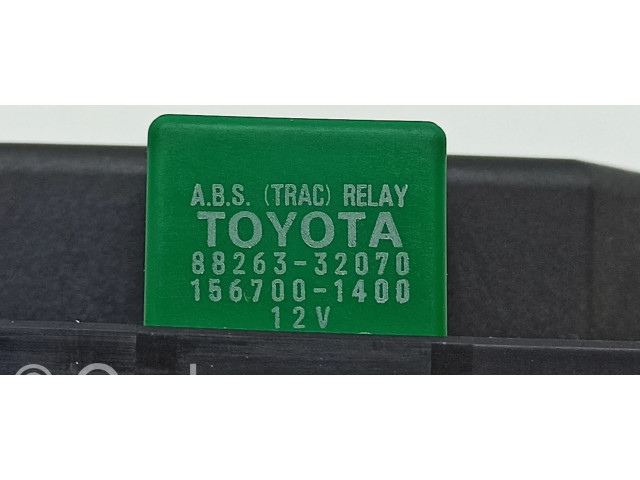 Блок предохранителей  88263300150, 0618000010   Lexus LS 430    