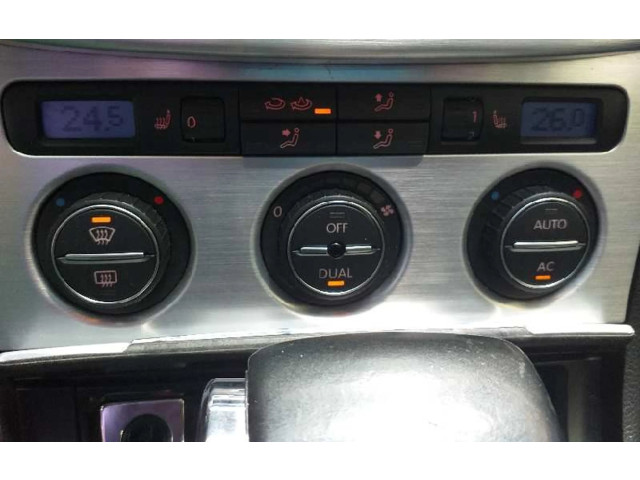 Блок управления климат-контролем    Volkswagen Passat Alltrack