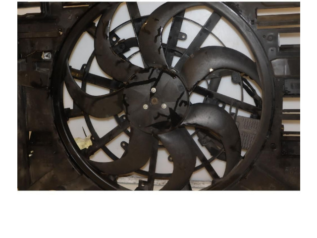 Вентилятор радиатора GX73-8C607-AE Jaguar XE