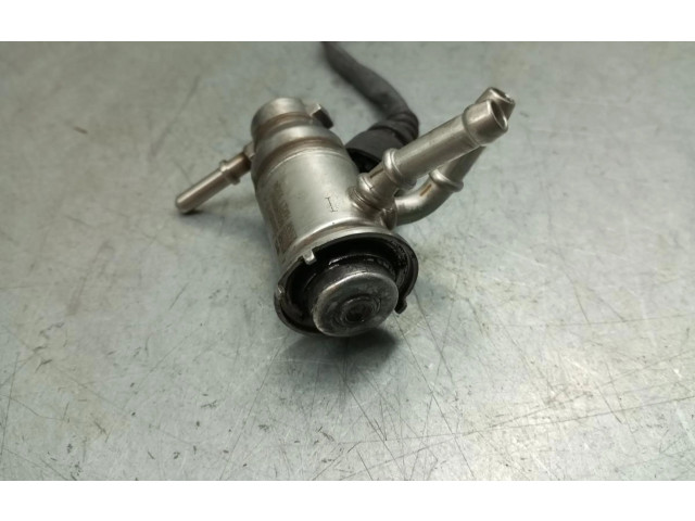 Vstřikovač 208995377R, M352400964 Renault Clio V