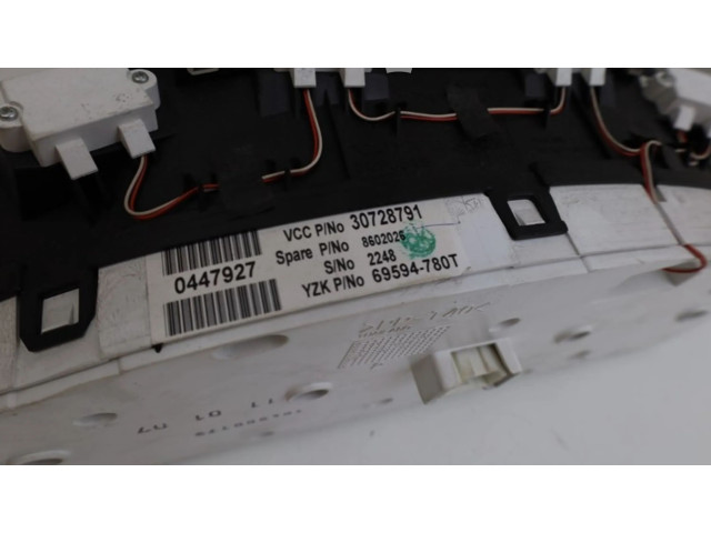 Панель приборов 30728791, 30728791   Volvo V70       