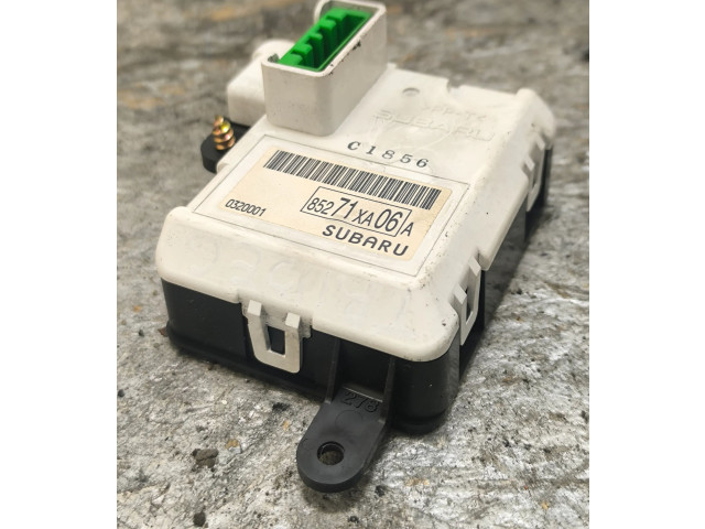 Рулевая рейка  Экран/ дисплей / маленький экран 85271XA06A   Subaru B9 Tribeca 2006 - 2007 года