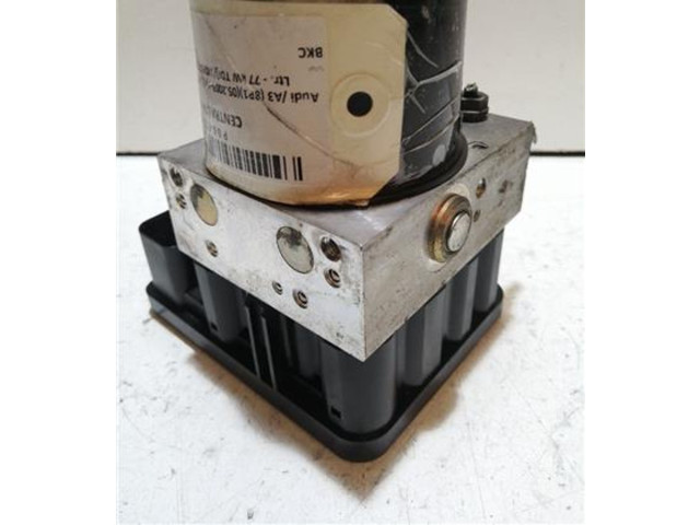 Блок управления АБС 1K0614517M, 1K0907379Q   Audi RS3 8PA