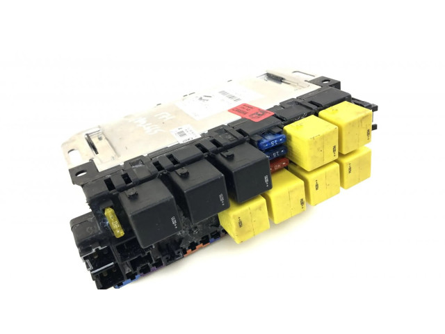 Pojistková skříňka 05045117, A2305454632 Mercedes-Benz SL R230 2002