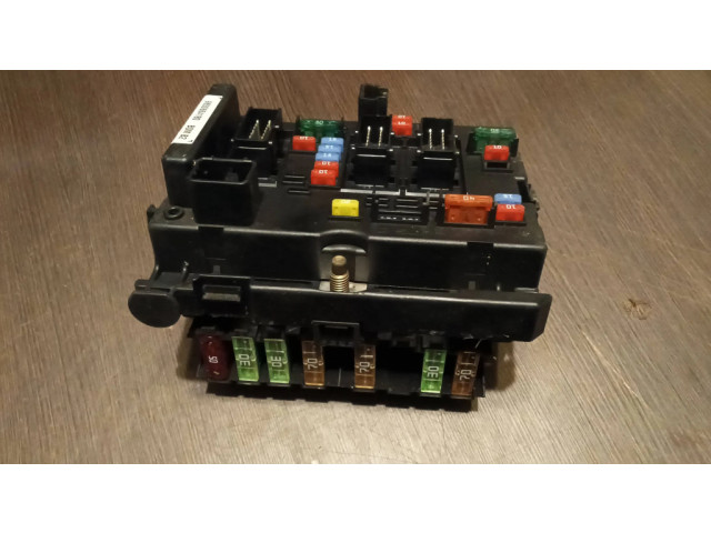 Блок предохранителей 9650664180, Bsm b2   Citroen C4 I    