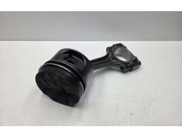  Поршень с шатуном om603.912 A6010302117, 6010302117  Mercedes-Benz E W124  