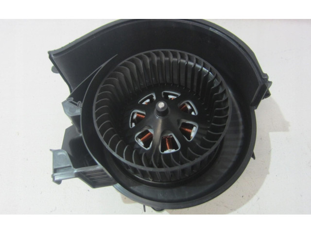 Вентилятор печки    64119382861BMW   BMW X3 G01