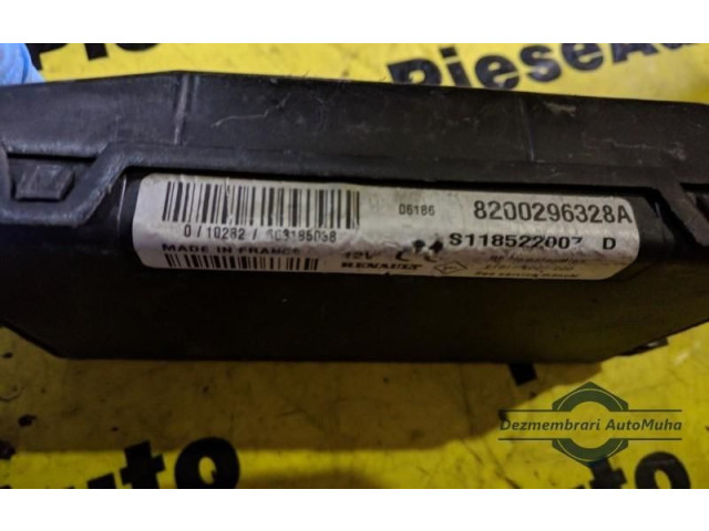 Блок комфорта 8200296328A, S118522007C   Dacia Logan I   