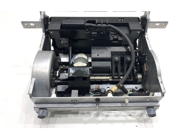 Дисплей    4E0857273F   Audi A8 S8 D3 4E