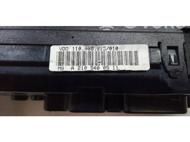 Панель приборов A2105400511   Mercedes-Benz E W210       