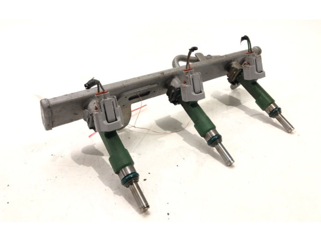 Топливная рампа 175204021R Renault Clio V