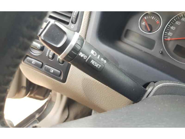 Ручка стеклоочистителей 31268575   Volvo S60