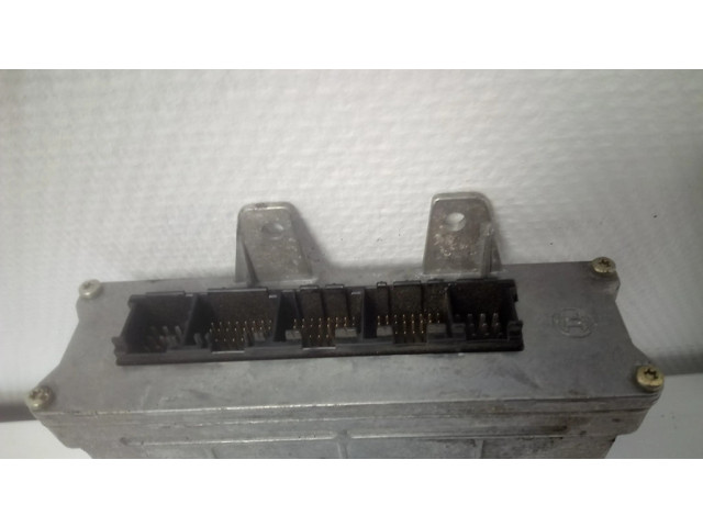 Řídící jednotka 8D0907557B, 0261203554 Audi A4 S4 B5 8D 2000