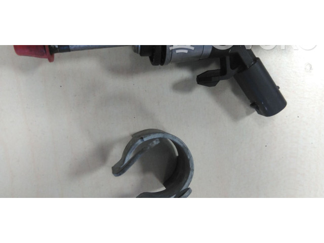 Форсунка 06K906036F, 06K906036D    Audi A5  DKNA DKN 