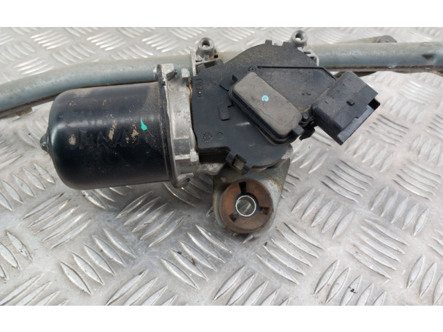 Поршень Двигатель стеклоочистителей DV4TD_8HZ - 8HZ 00006401F4  Citroen C3  