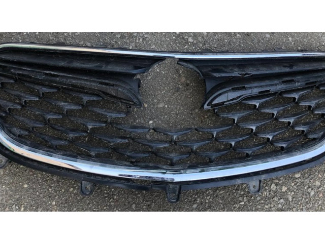 Верхняя решётка Buick Encore II 2019- года 42582101      