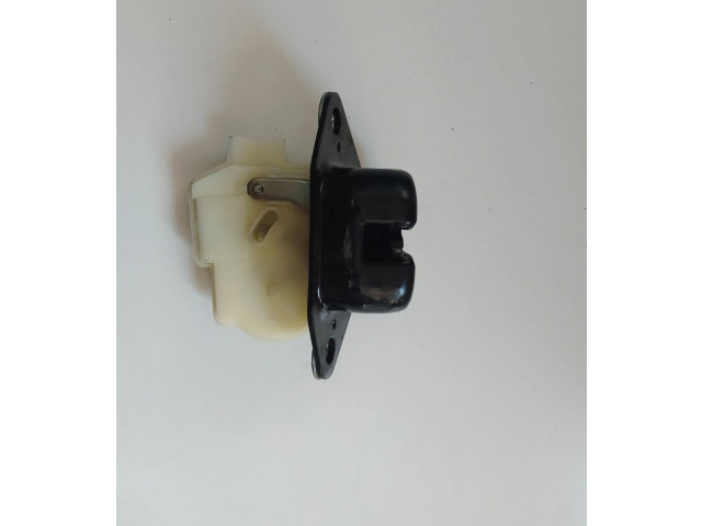 Замок багажника 20112    Honda CR-V 2013 - 2016 года