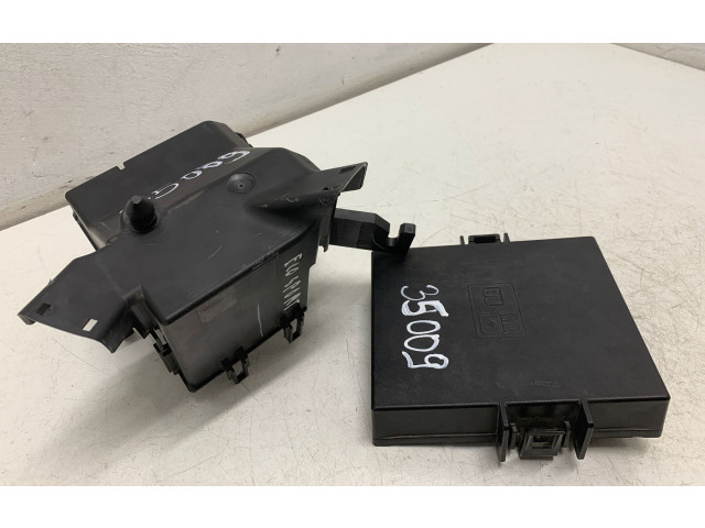 Блок предохранителей  HN1T14K012, 772205   Ford Ecosport    