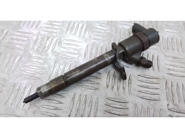 Форсунка 30777526 Volvo V70