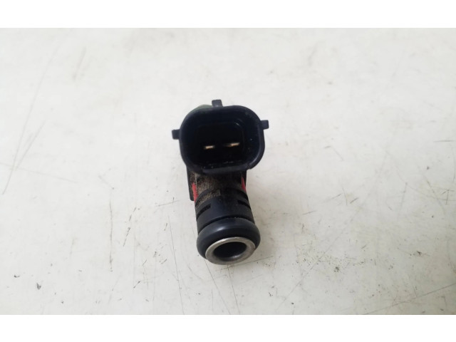 Форсунка 03E906031C Skoda Fabia Mk2 (5J) CGPA