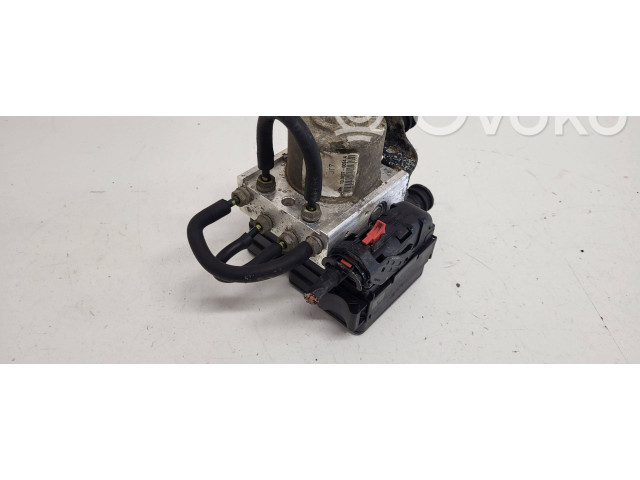 Интеркулер 1K0907379P, 00009496E5 Skoda Octavia Mk2 (1Z)