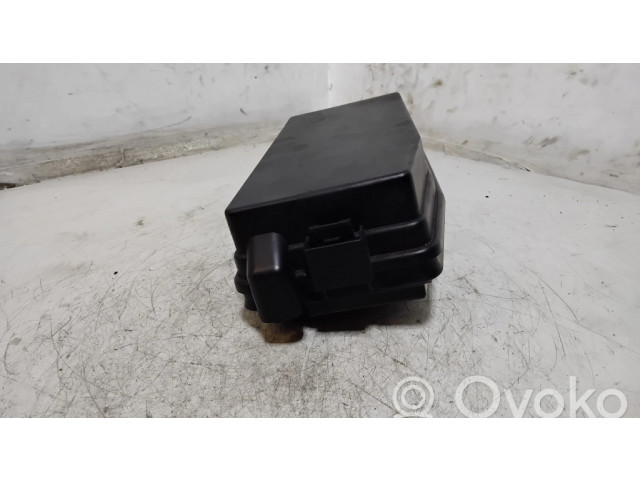 Pojistková skříňka Chevrolet Captiva 2008