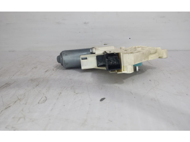 Моторчик заднего дворника DLB500074    Land Rover Discovery 4 - LR4