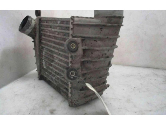 Интеркулер  1J0145805, 1J0145805   Volkswagen Bora 
