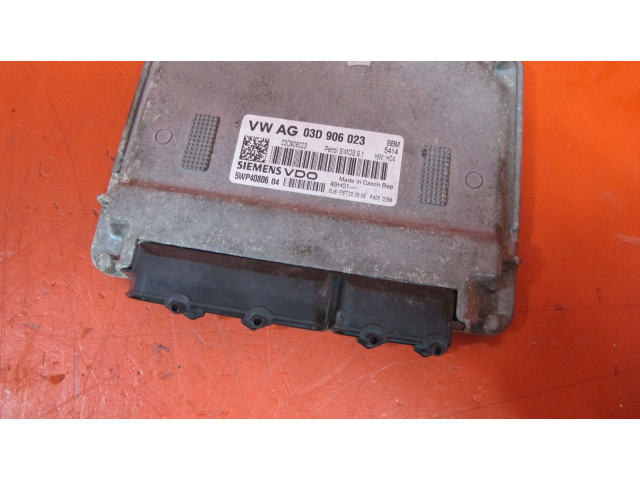 Блок управления двигателя 03D906023   Skoda Fabia Mk2 (5J)