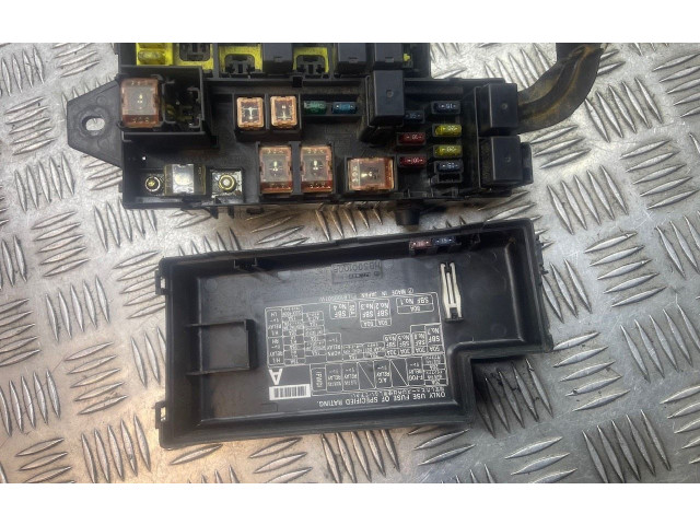 Блок предохранителей  82231FC002, 102157   Subaru Forester SF    