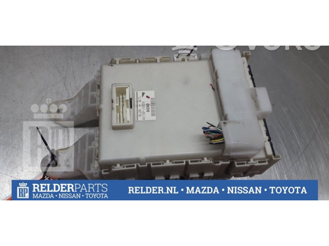 Pojistková skříňka 8273012220, 8273012220 Toyota Auris 150 2008