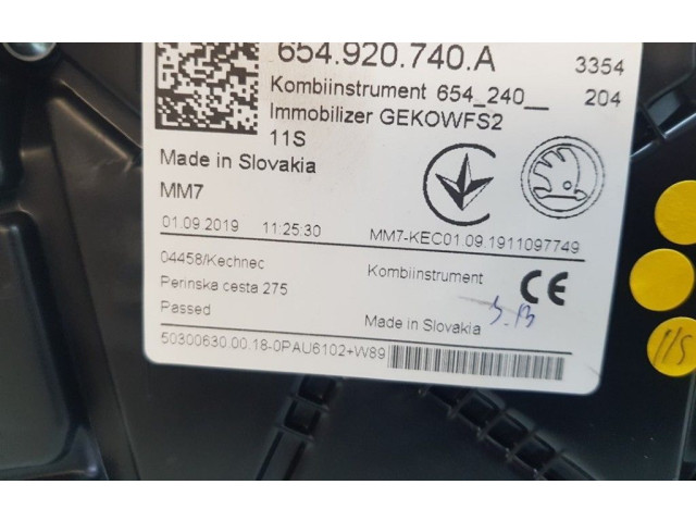 Панель приборов 654920740A Skoda Scala