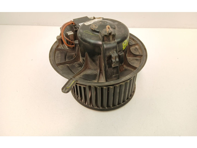 Вентилятор печки    3C1820015N   Skoda Yeti (5L)