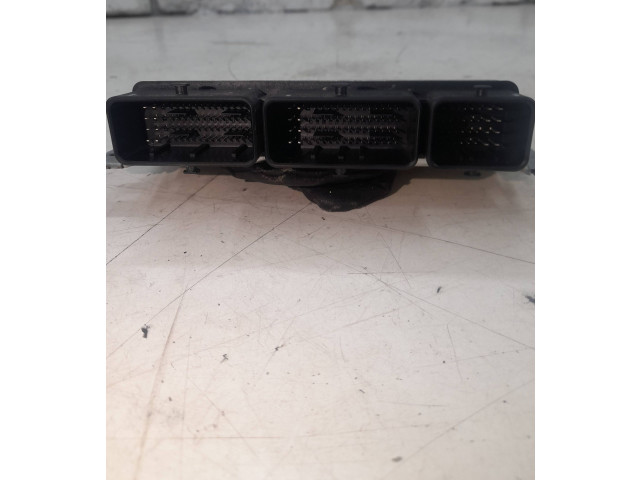 Řídící jednotka 237103717S, EMS3140 Renault Clio V 2020