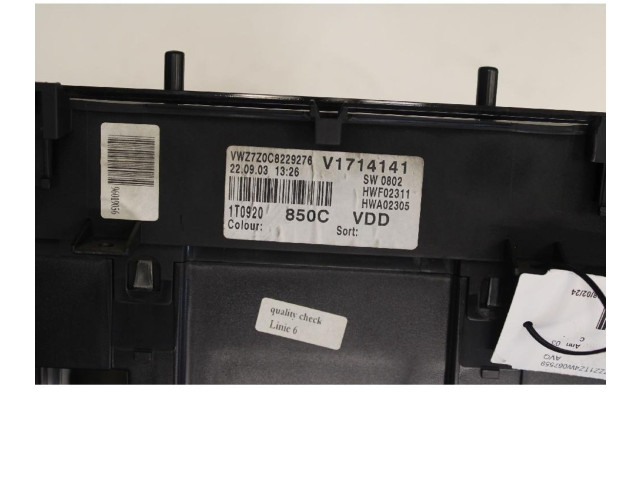 Панель приборов 1T0920850C Volkswagen Touran I