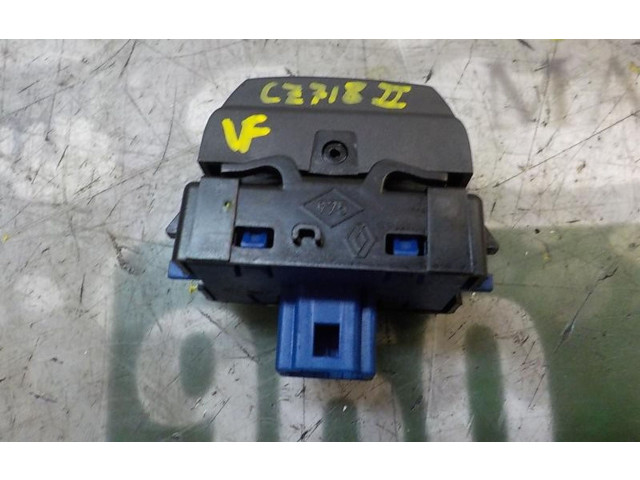 Sonstige Steuergeräte / Module 684926809R Dacia Dokker