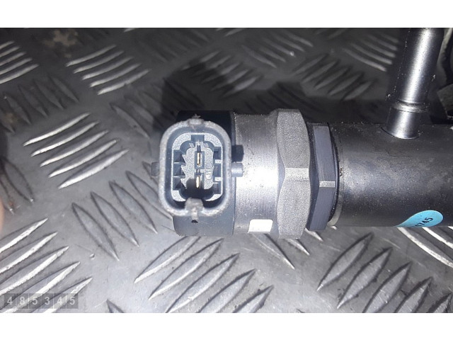 Vstřikovací lišta 0445216046 Land Rover Discovery Sport