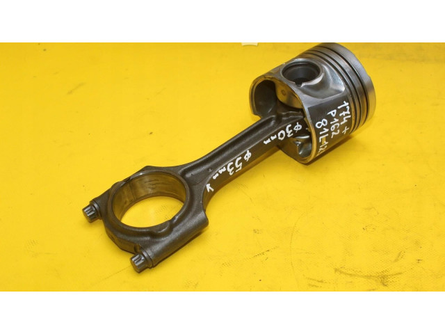 Поршень с шатуном 81L123 Volvo S60