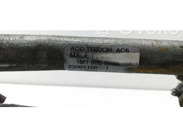 Дисплей    1M1955023B, 21M8L06406   Seat Toledo II (1M)