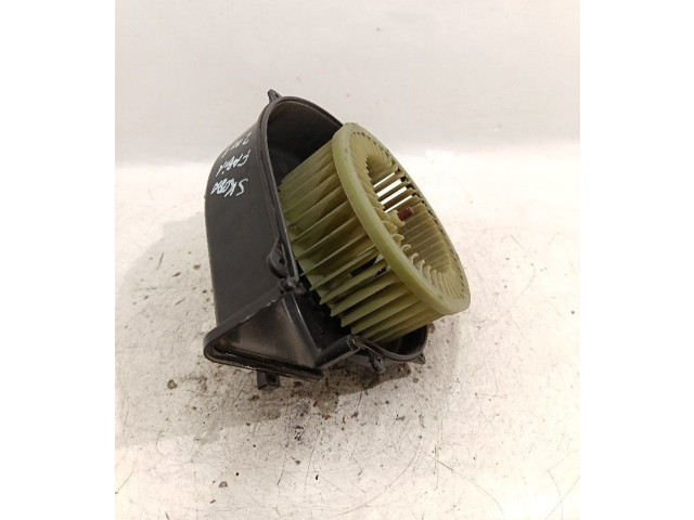 Вентилятор печки    6Q1820015   Skoda Fabia Mk1 (6Y)