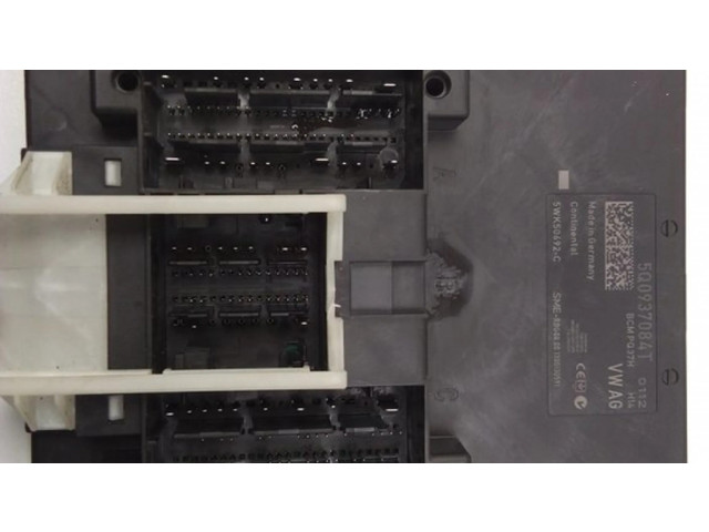 Блок комфорта 5Q0937084T, BCMPQ37H Skoda Octavia Mk3 (5E)