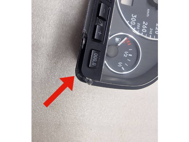 Píst 81117764   Audi A8 S8 D2 4D     