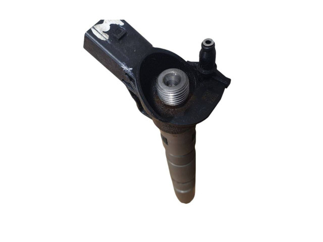 Vstřikovač 059130277Q Audi A8 S8 D3 4E ASB