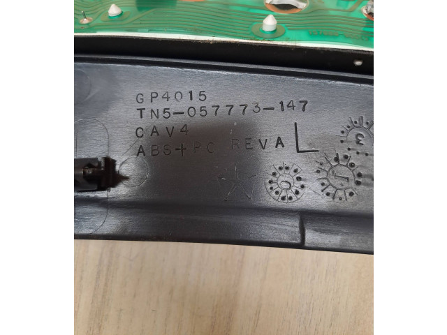 Блок предохранителей TN5057773147, GP4015   Chrysler Town & Country IV    