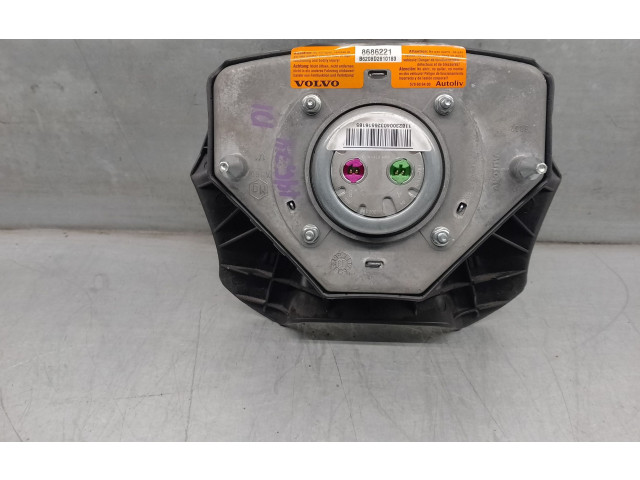 Подушка безопасности водителя 8686221 Volvo XC90
