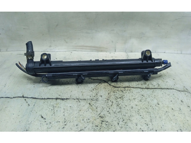 Топливная рампа 036133319AE, 036133319AE Skoda Fabia Mk1 (6Y)